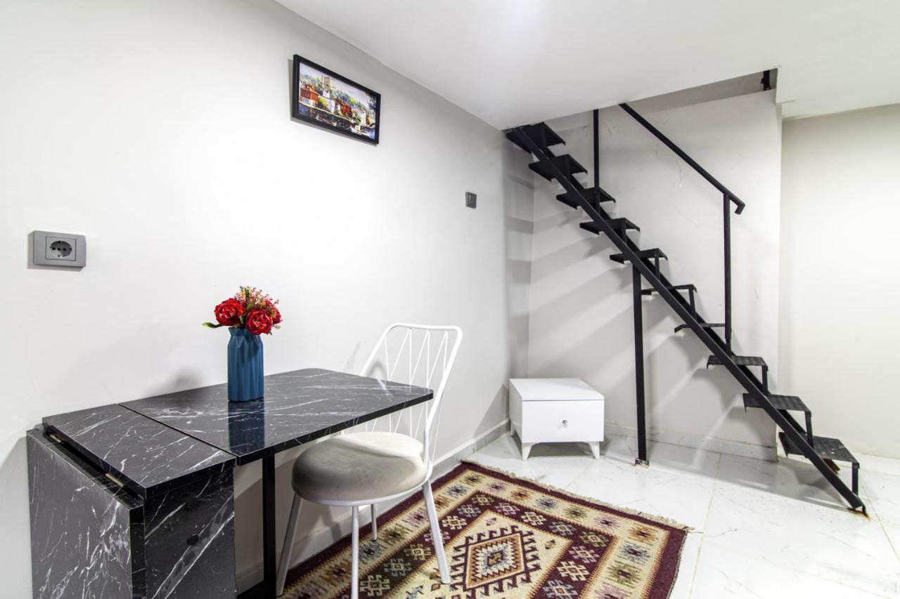Modern Flat In The Heart Of Beyoglu Apartment Истанбул Екстериор снимка
